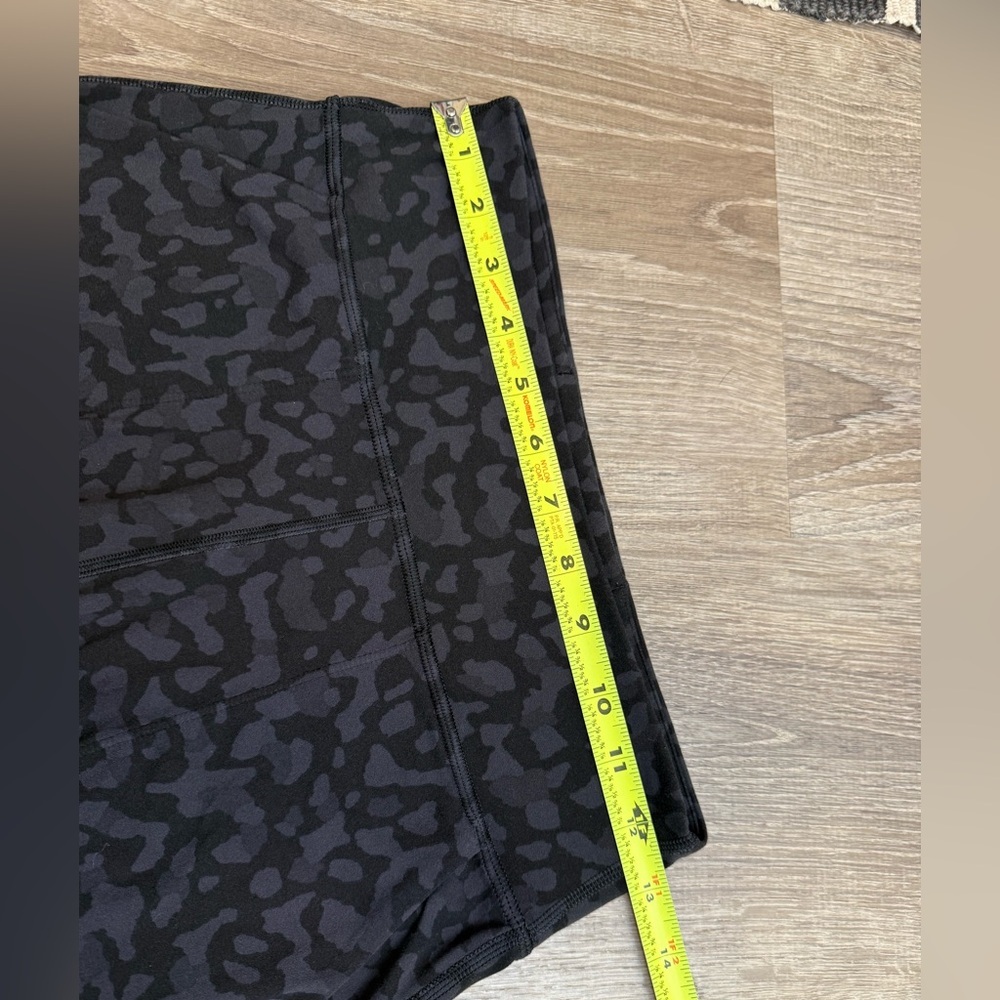 Lululemon Align Jogger Leopard Camo Print Size 6 - Picture 7 of 12